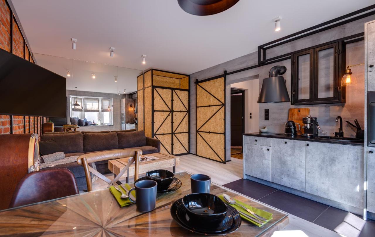 Apartamenty Colobrzeg Loft โควอบเซก ภายนอก รูปภาพ
